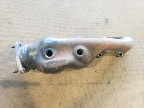 2005-2006 Audi A6 4.2L Right Used Exhaust Manifold 079253034C