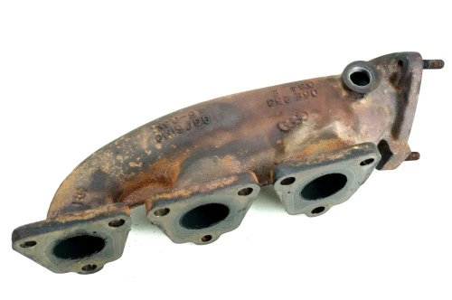 2005-2008 Audi A4 3.2L Right Used Exhaust Manifold 06E253034E