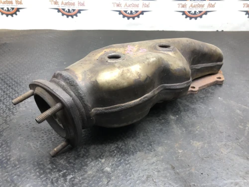 2006 Audi S4 4.2L Right Used Exhaust Manifold 079253034A