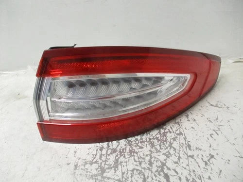 2013-2016 Ford Fusion Passenger RH Tail Light Lamp OEM used OEM tail light assembly