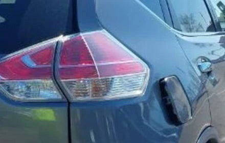 2014-2017 Nissan Rogue Passenger RH Quarter Mounted Tail Light Lamp OEM OEM used OEM tail light assembly