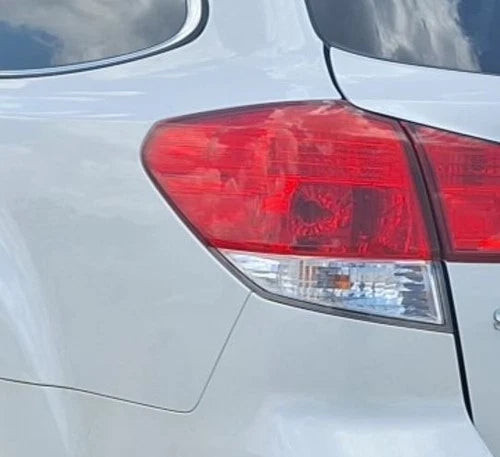 2010-2013 Subaru Legacy Quarter Mount Driver LH Tail Light Lamp OEM OEM used OEM tail light assembly