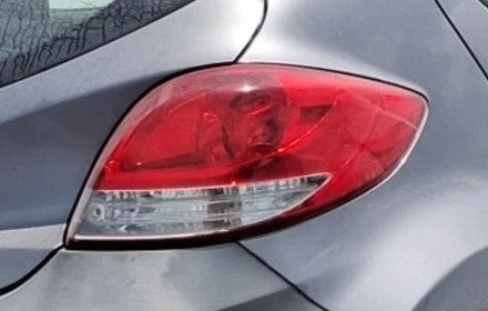 2013-2017 Hyundai Veloster Passenger RH Tail Light Lamp OEM OEM used OEM tail light assembly