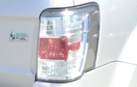 08-11 Mercury Mariner Right Passenger Quarter Mounted Tail Light Lamp OEM OEM used OEM tail light assembly