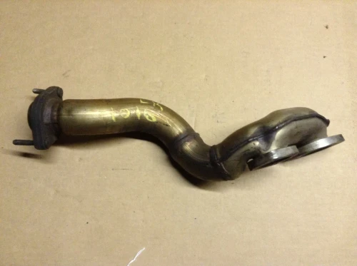 1994-1997 BMW 530i / 540i / 740i Left Rear Used Exhaust Manifold