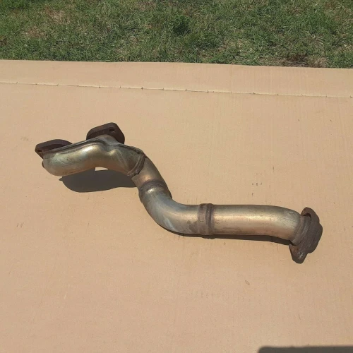 1995-2003 BMW 540i / 740i / M5 / Z8 Left Rear V8 Used OEM Exhaust Manifold 11627832972