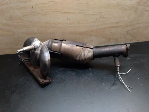 2005 BMW 325I 2.5L Rear Used OEM Exhaust Manifold