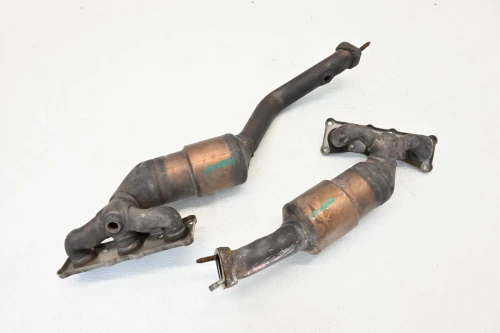 2006-2008 BMW Z4 3.0L Pair Used OEM Exhaust Manifold