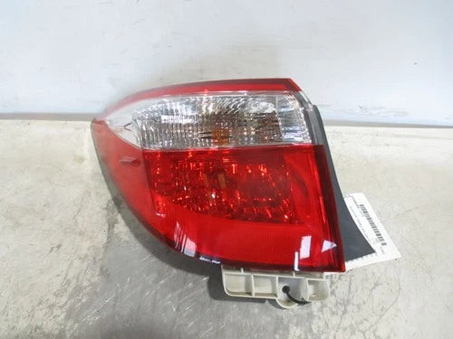 2014-2016 Toyota Corolla Driver LH Tail Light Lamp OEM used OEM tail light assembly