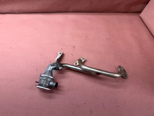 BMW 328I / M3 / 323I / Z3 2.8L M52 Used OEM Exhaust Manifold