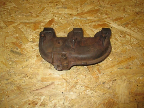BMW 750i / 750iL Left Rear Used Exhaust Manifold