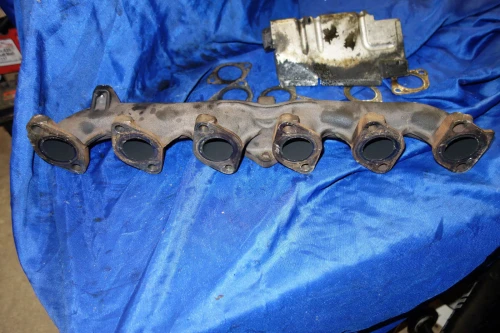 BMW E34 / E36 / E39 / E38 Header Used Exhaust Manifold