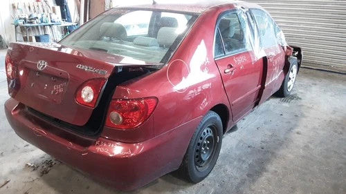 04-08 Toyota Corolla Passenger RH Quarter Mount Tail Light Lamp OEM used OEM tail light assembly
