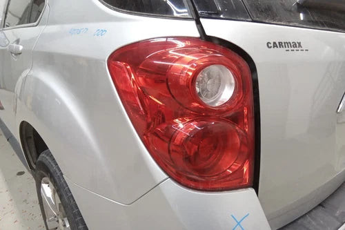 2010 2011 2012 2013 2014 2015 Chevrolet Equinox Driver LH Tail Light Lamp OEM used OEM tail light assembly