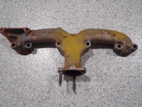 1957 Chevrolet Corvette Left SBC Used Exhaust Manifold 3733975