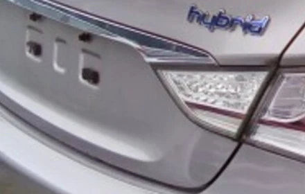 2011-2015 Hyundai Sonata Hybrid Passenger RH Lid Mounted Tail Light Lamp OEM OEM used OEM tail light assembly