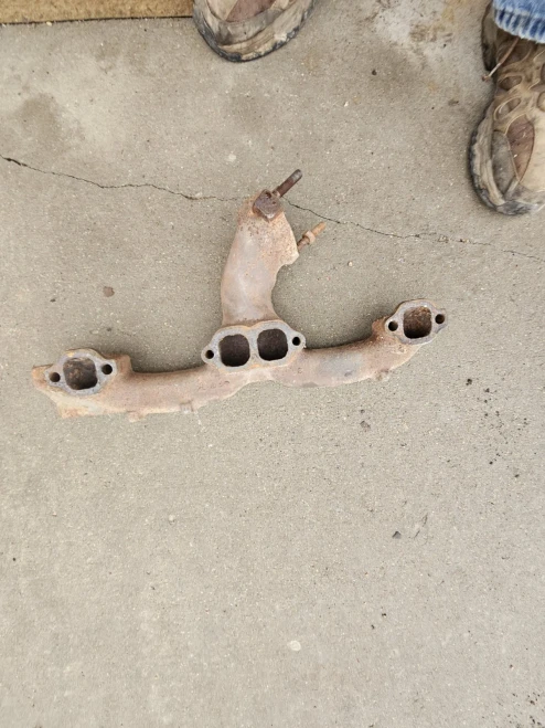 1967-1968 Chevrolet Impala 283 engine 327 engine Used Exhaust Manifold