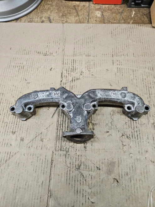 1969-1980 Chevrolet Corvette Right SBC Used OEM Exhaust Manifold