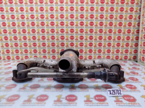 1984-1985 Chevrolet Corvette 5.7L Left Used OEM Exhaust Manifold 10046139