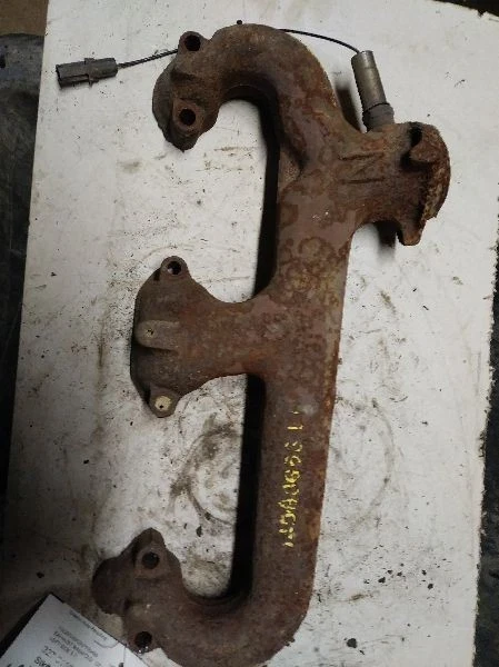 1989-1994 Chevrolet 10 Van 5.0L Left 305 engine Used Exhaust Manifold