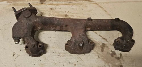 1996-2000 Chevrolet Suburban Used Exhaust Manifold 12554973