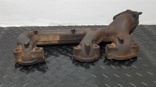 1996-2005 Chevrolet Astro 4.3L Right Used OEM Exhaust Manifold 12550122