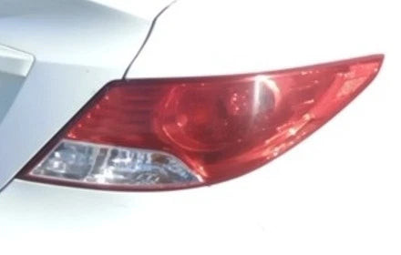 12-14 Hyundai Accent Right Passenger Quarter Mounted Tail Light Lamp OEM OEM used OEM tail light assembly