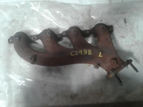 2001 Chevrolet Silverado / 1500 Pickup 6.0L Left Used Exhaust Manifold