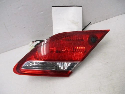 2005 2006 2007 Toyota Avalon Passenger RH Tail Lamp Lid Mounted OEM used OEM tail light assembly