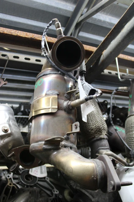 2024 Chevrolet Trax 1.2L Used OEM Exhaust Manifold 25204363