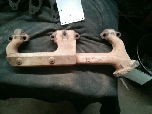 Chevrolet 2500 Pickup 5.7L Left 350 engine Used Exhaust Manifold