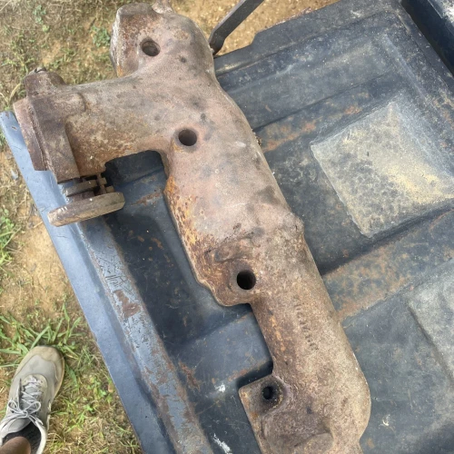 1977 Chrysler New Yorker Right Used OEM Exhaust Manifold