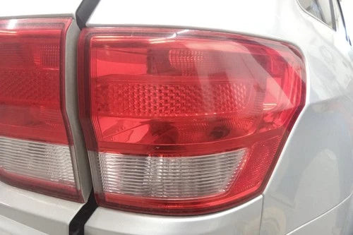 11 12 13 Jeep Grand Cherokee Passenger RH Quarter Mounted Tail Light Lamp OEM used OEM tail light assembly