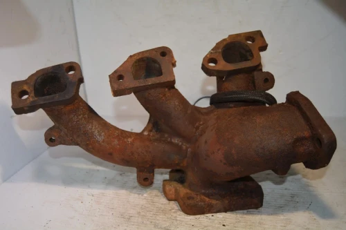 2001-2007 Chrysler Town Country Right Rear Used OEM Exhaust Manifold
