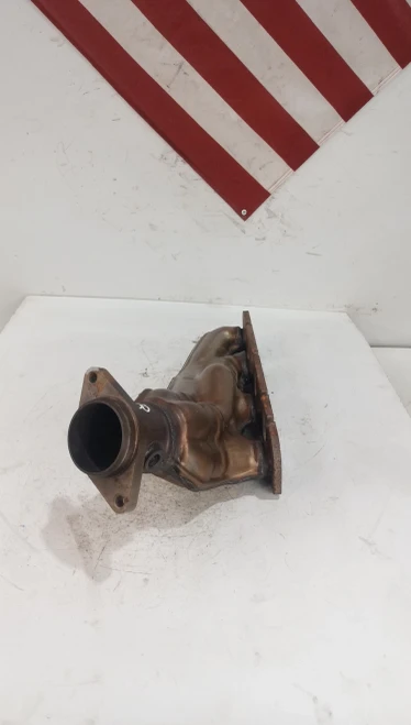 Chrysler / Dodge 300 / Challenger 6.4L Used Exhaust Manifold 5038098AA