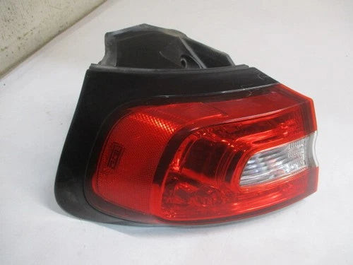14 15 16 17 18 Jeep Cherokee LH Driver LED Outer Tail Brake Light Lamp OEM OEM used OEM tail light assembly
