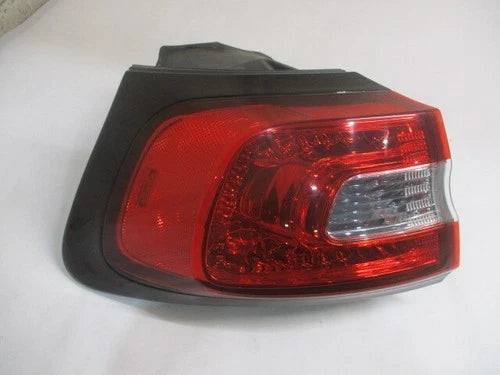 14 15 16 17 18 Jeep Cherokee LH Driver LED Outer Tail Brake Light Lamp OEM OEM used OEM tail light assembly