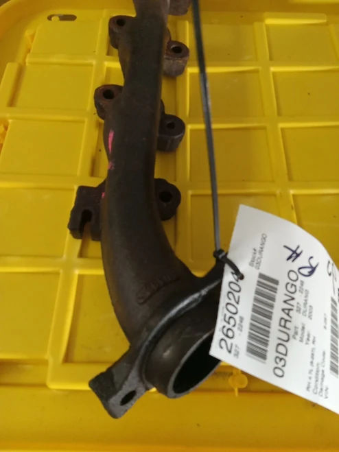 2000-2007 Dodge Durango 4.7L Right Used Exhaust Manifold