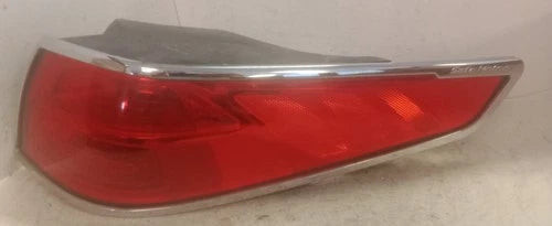 2014-2015 Kia Optima RH Passenger Tail Light Lamp Quarter Panel Mounted OEM OEM used OEM tail light assembly
