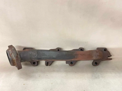 2011 Dodge Durango 5.7L Right Used OEM Exhaust Manifold 68021512AE