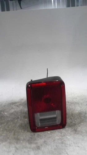 2016 Jeep Wrangler Used OEM Right Tail Light Assembly