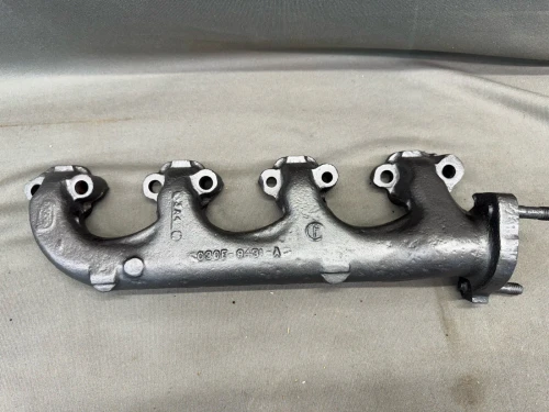 1963-1964 Ford Fairlane / Mustang / Falcon V8 289 engine Used Exhaust Manifold