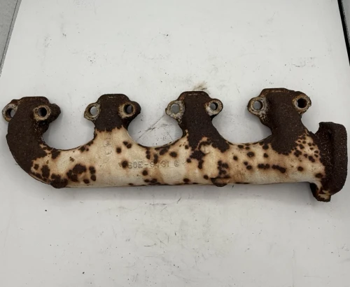 1965-1969 Ford Mustang 302 engine 289 engine Used Exhaust Manifold