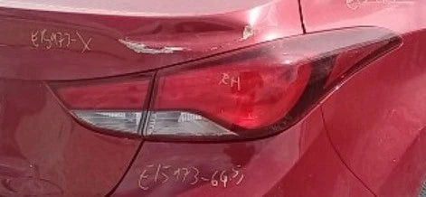 2016 Hyundai Elantra Passenger Side Tail Light Assembly Lid Mount OEM used OEM tail light assembly