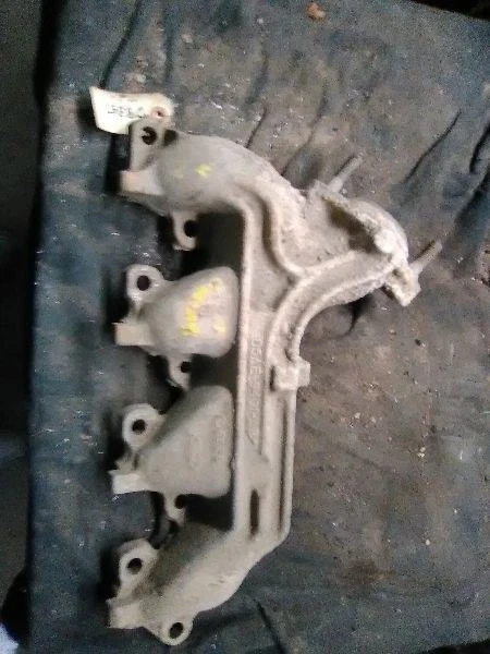 1977-1982 Ford F-250 5.8L Left Used Exhaust Manifold