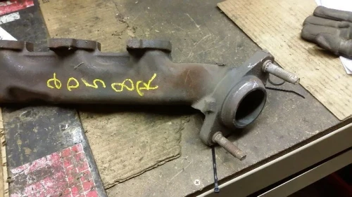 1997, 2003-2011 Ford Crown Victoria Right Used Exhaust Manifold