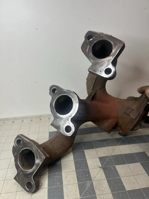 2000-2007 Ford Taurus 3.0L Left Front Used Exhaust Manifold YF1E-9431-BC