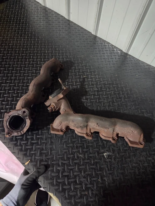 2003-2004 Ford Mustang 4.6L Header Used Exhaust Manifold