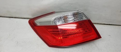 14 2014 Honda Accord Driver LH Tail Light Lamp OEM used OEM tail light assembly