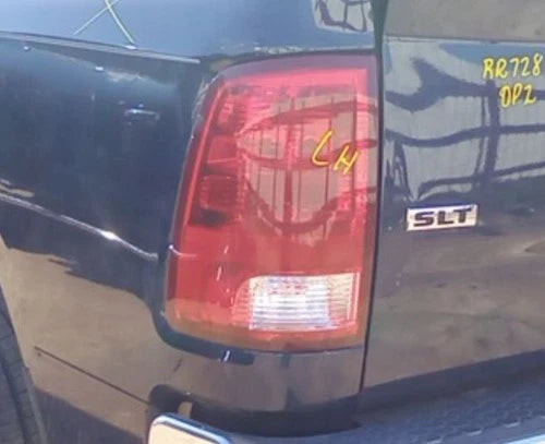 13-16 Dodge Ram 2500 LH Driver Tail Light Lamp OEM OEM used OEM tail light assembly